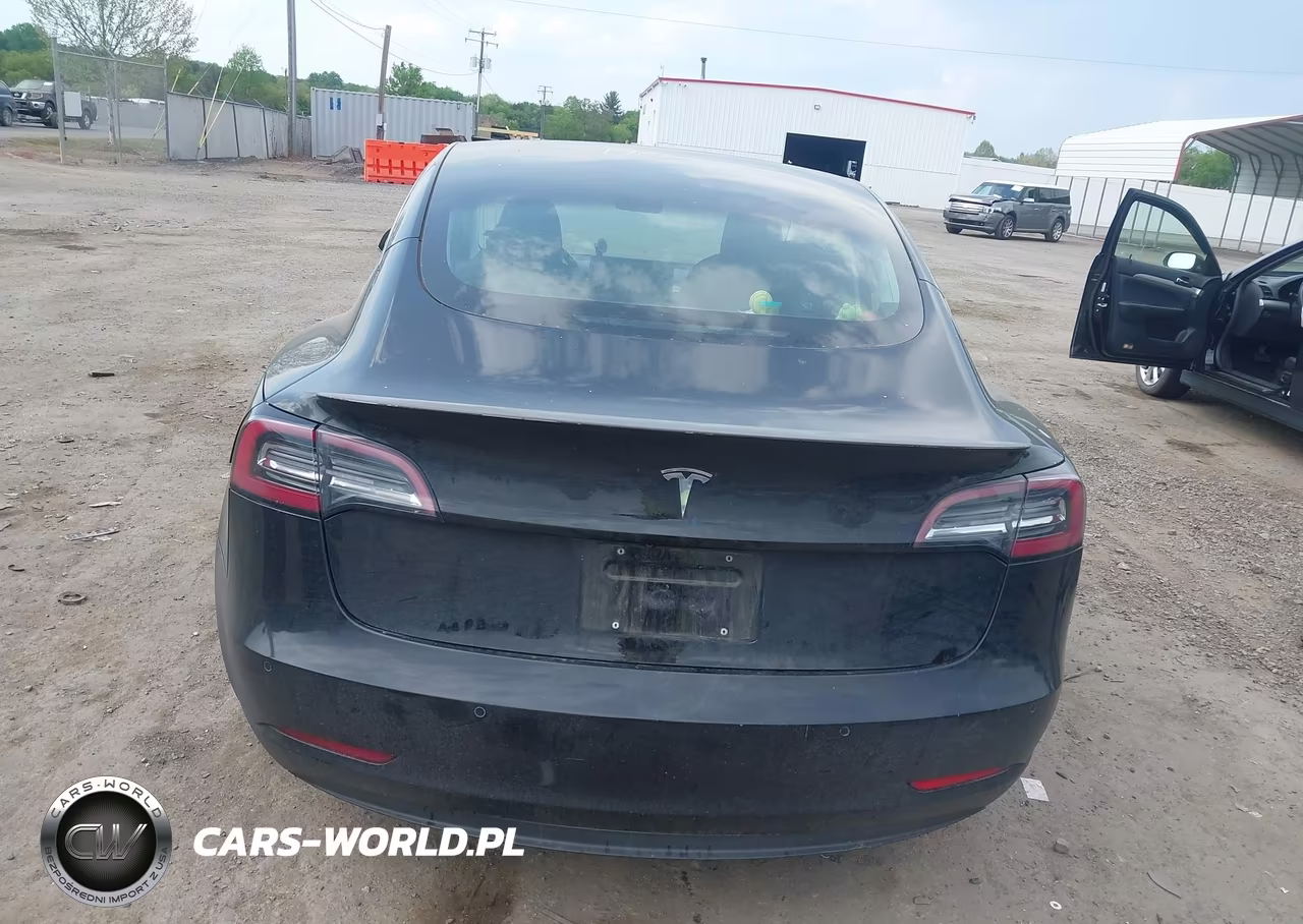 2018 Tesla Model 3 Long Range-Performance VIN:5YJ3E1EBXJF072437 - 16