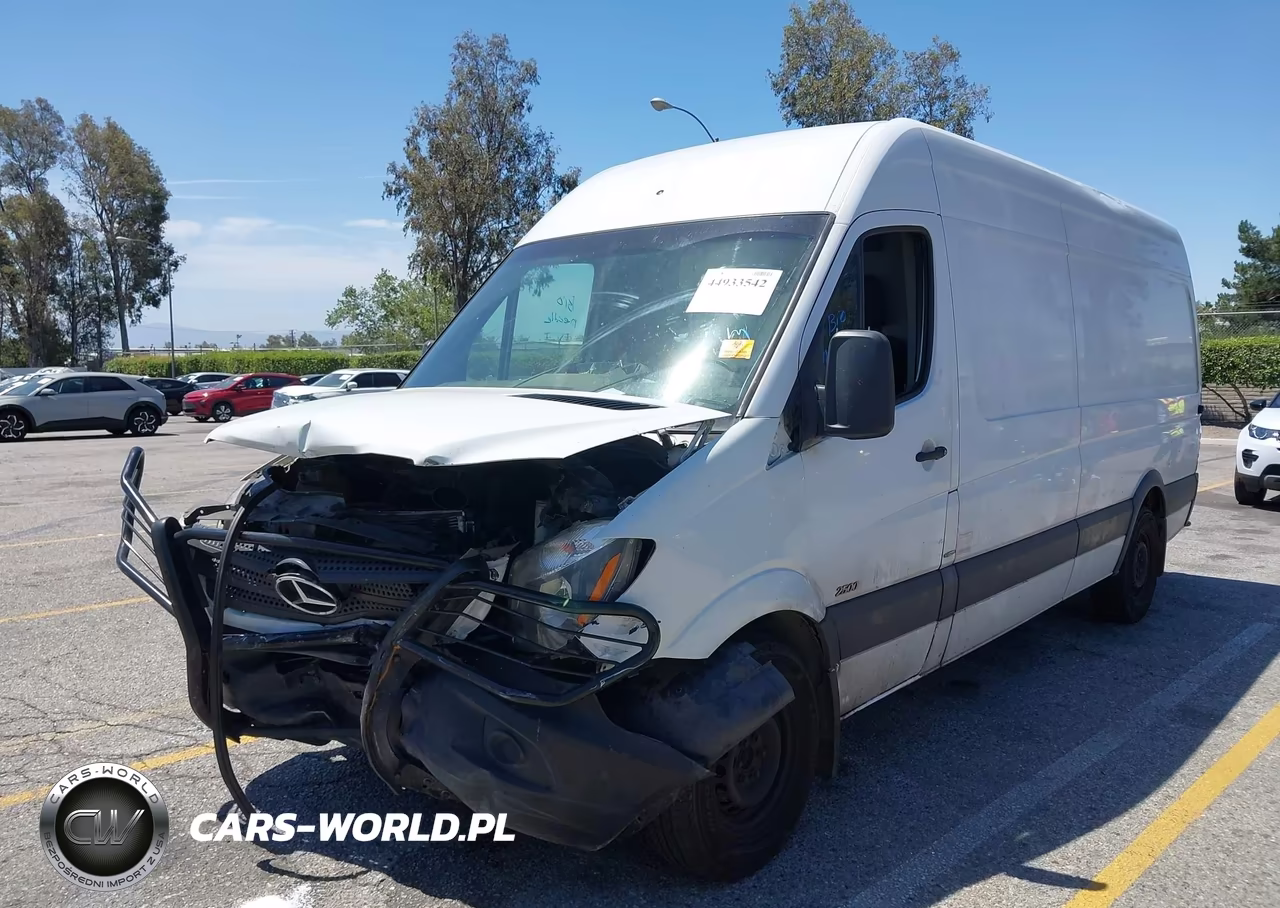 2014 Mercedes-Benz Sprinter 2500 High Roof VIN:WD3PE8DE2E5902240 - 2