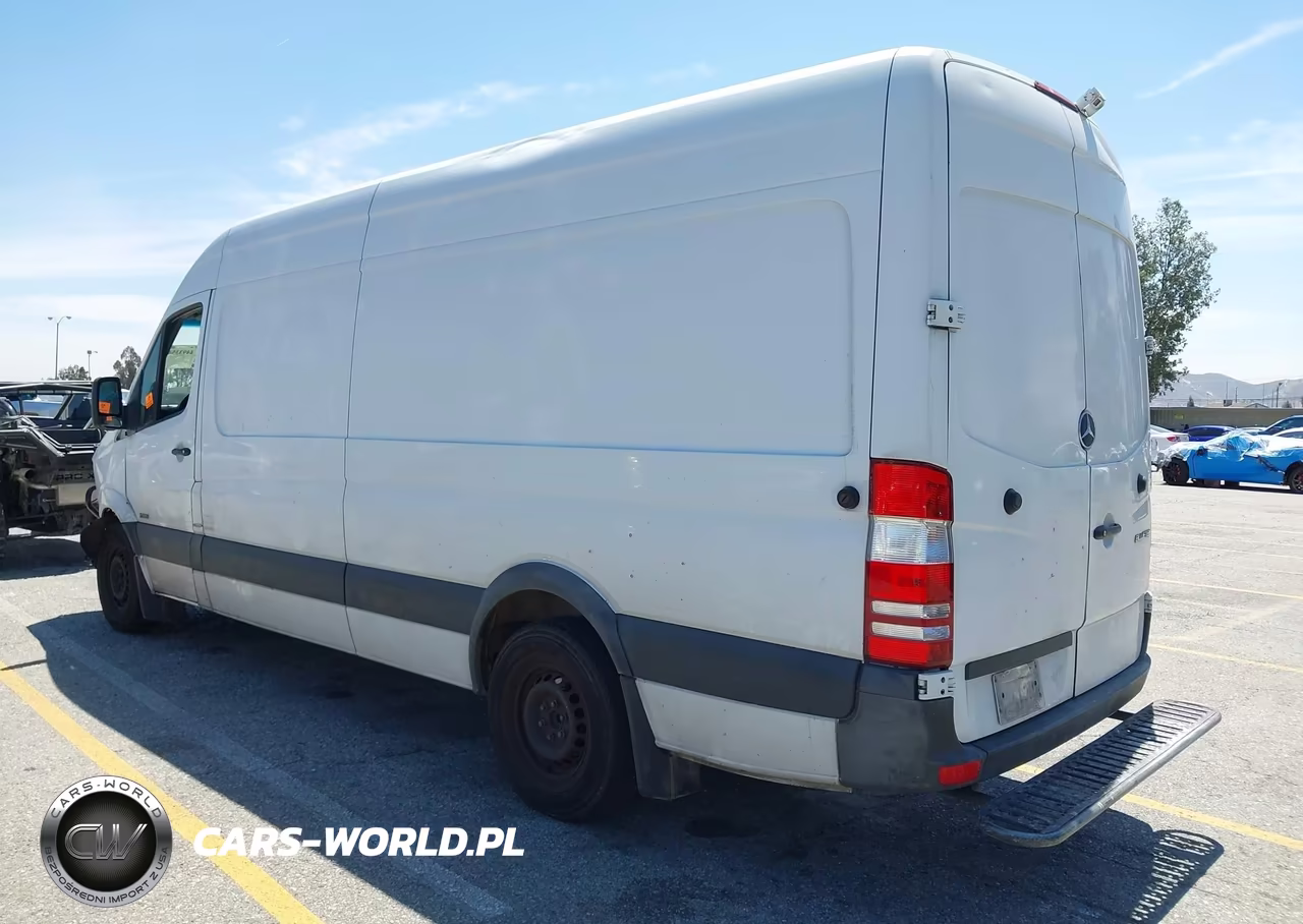 2014 Mercedes-Benz Sprinter 2500 High Roof VIN:WD3PE8DE2E5902240 - 3