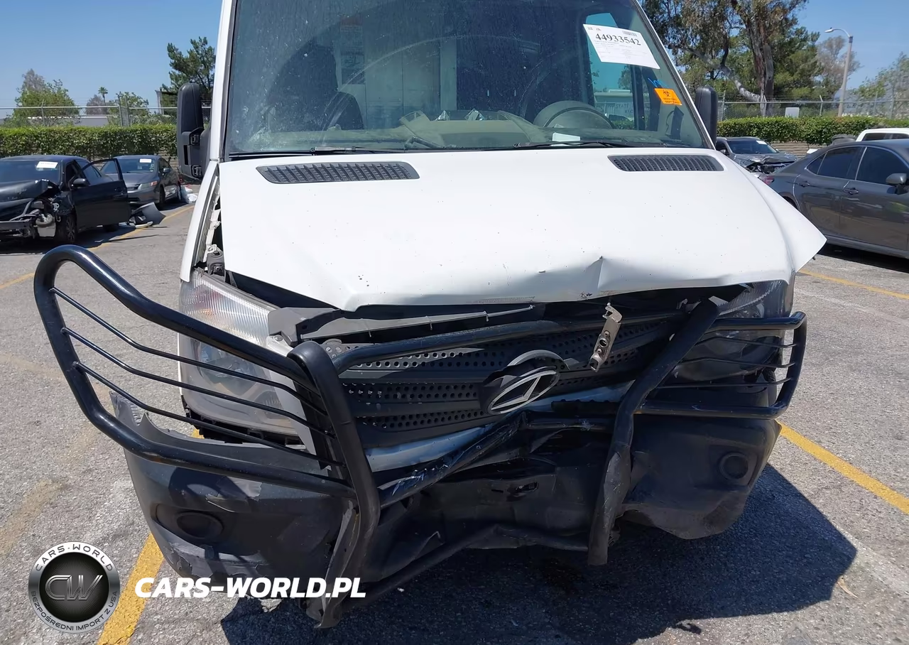 2014 Mercedes-Benz Sprinter 2500 High Roof VIN:WD3PE8DE2E5902240 - 6