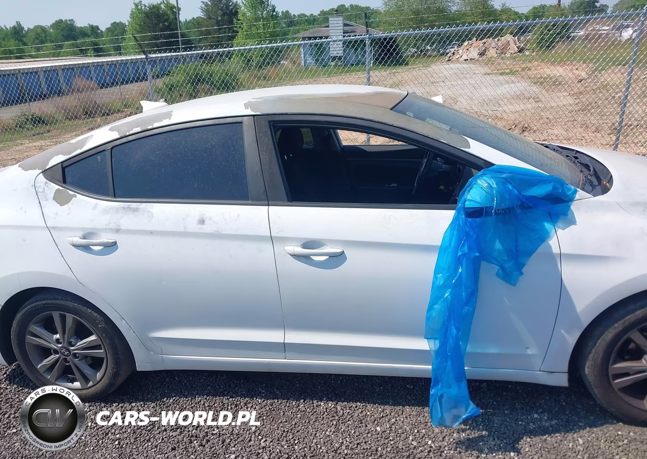 2018 Hyundai Elantra Sel VIN:5NPD84LF4JH362094 - 12