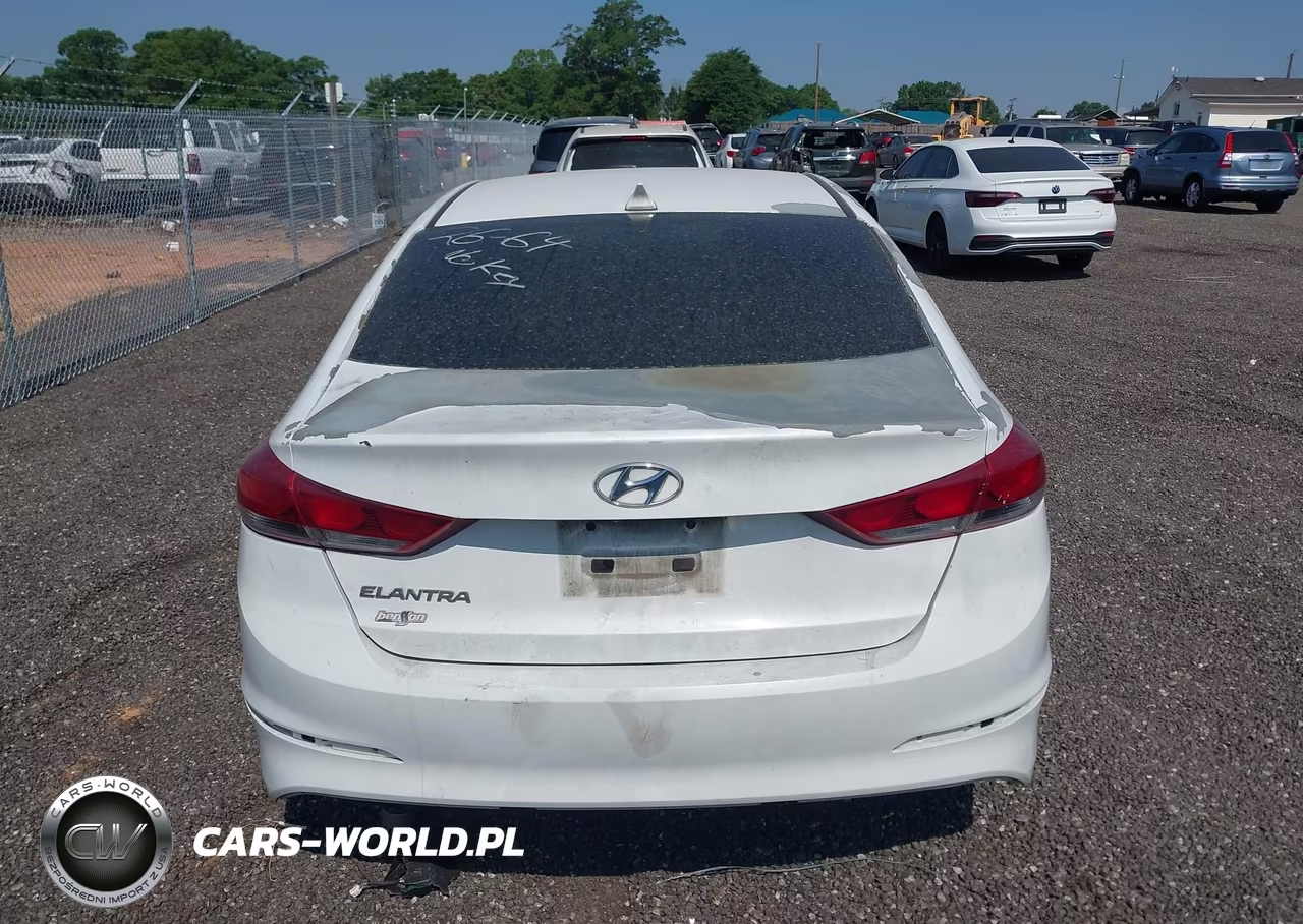 2018 Hyundai Elantra Sel VIN:5NPD84LF4JH362094 - 15