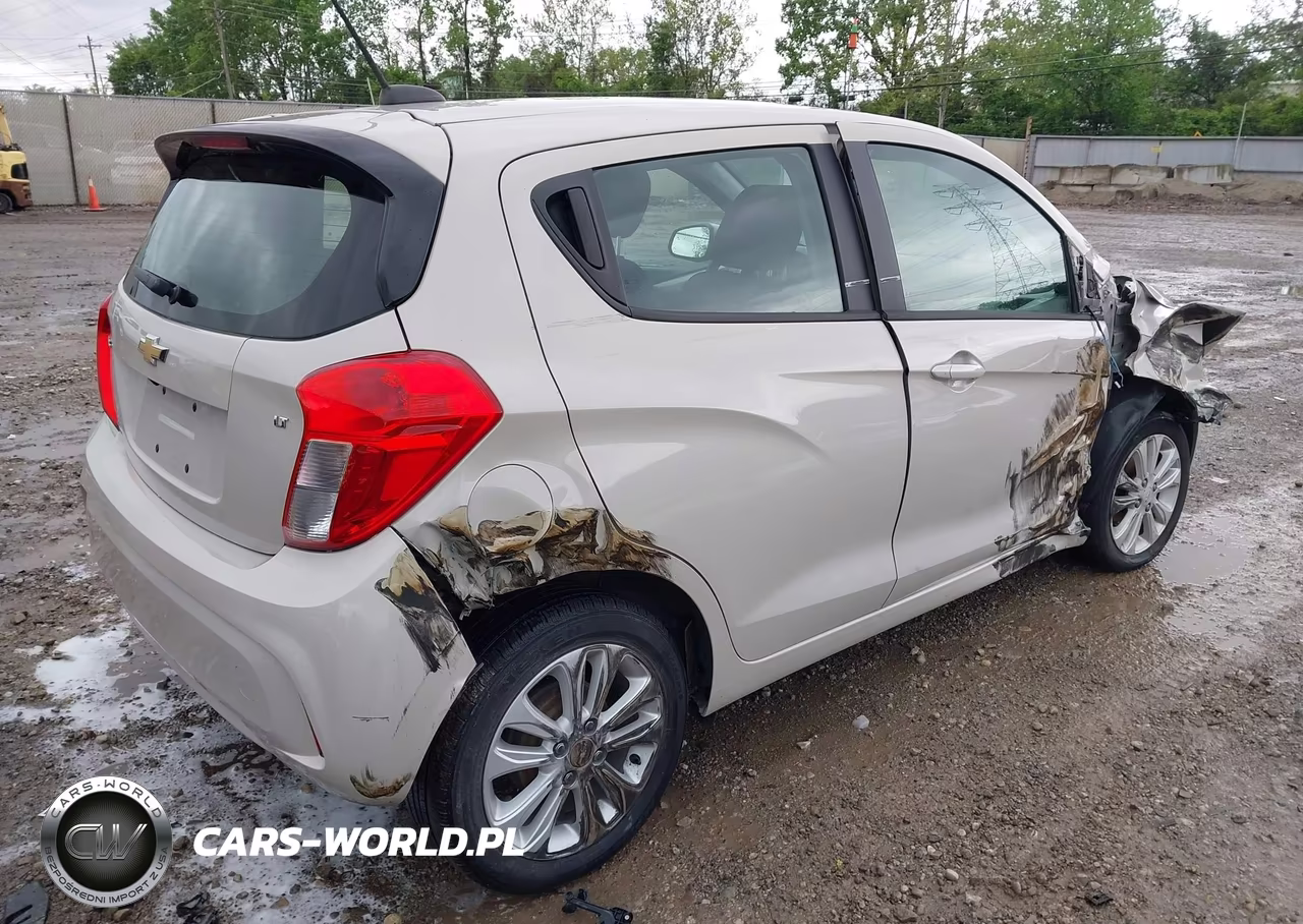 2017 Chevrolet Spark 1Lt Cvt VIN:KL8CD6SA3HC743670 - 4