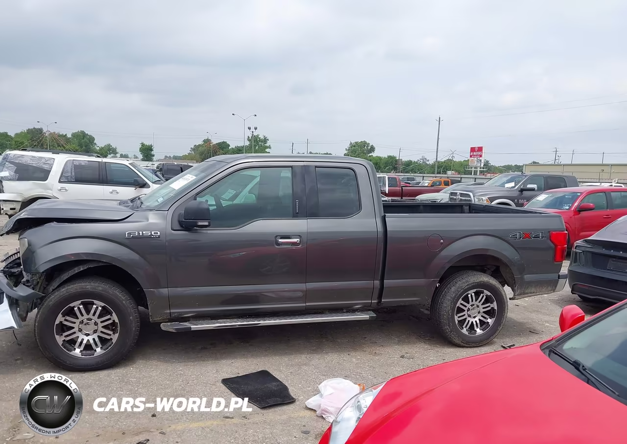 2018 Ford F-150 Xlt VIN:1FTEX1EB4JKD31820 - 14