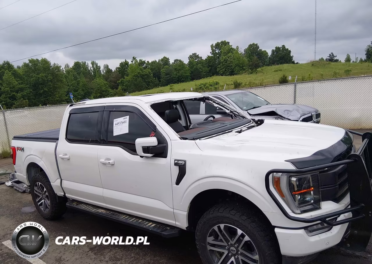 2023 Ford F-150 Lariat VIN:1FTFW1E89PFC42418 - 18