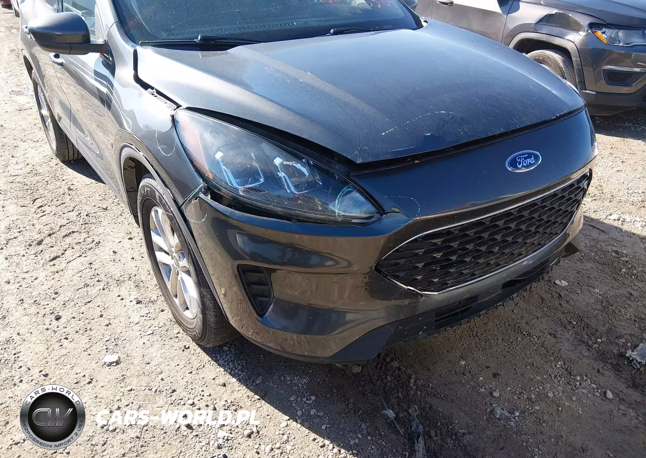 2020 Ford Escape Se VIN:1FMCU0G6XLUC64105 - 18