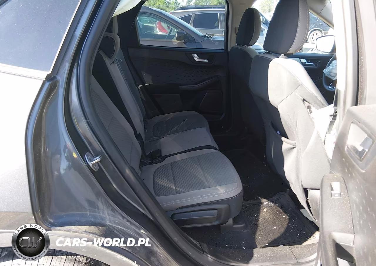 2020 Ford Escape Se VIN:1FMCU0G6XLUC64105 - 8