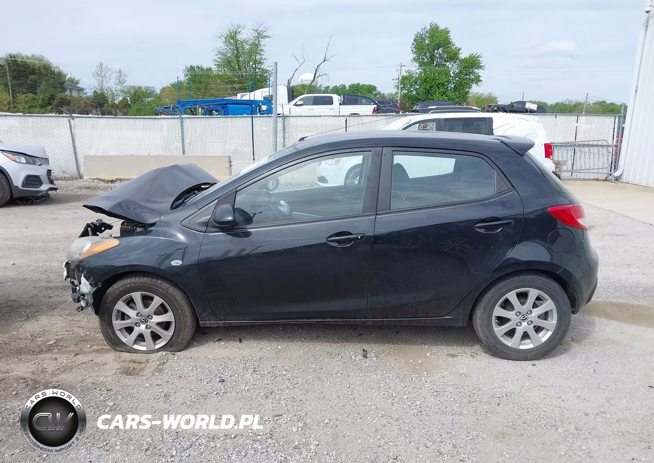 2014 Mazda Mazda2 Touring VIN:JM1DE1LY5E0176804 - 14