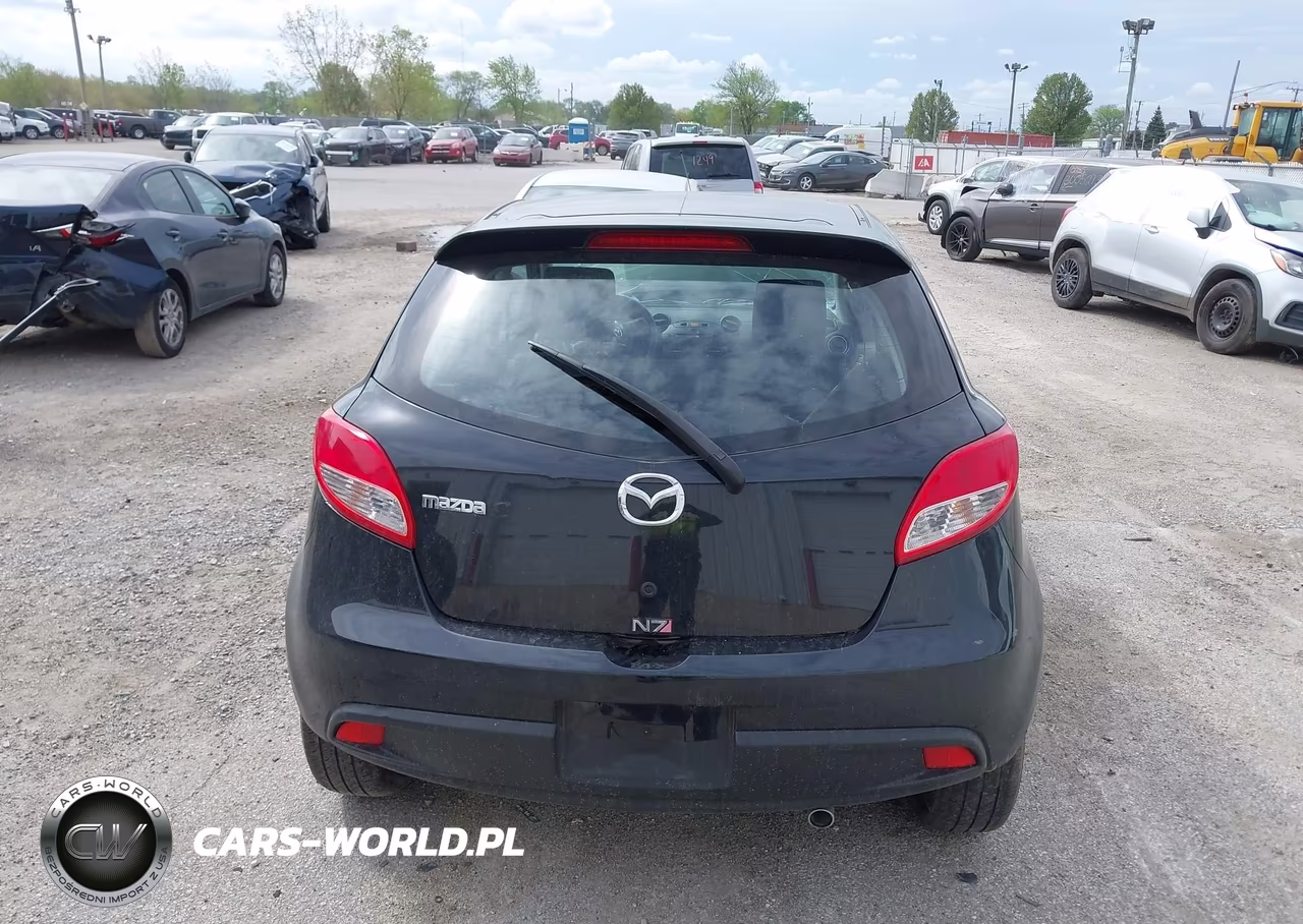 2014 Mazda Mazda2 Touring VIN:JM1DE1LY5E0176804 - 16