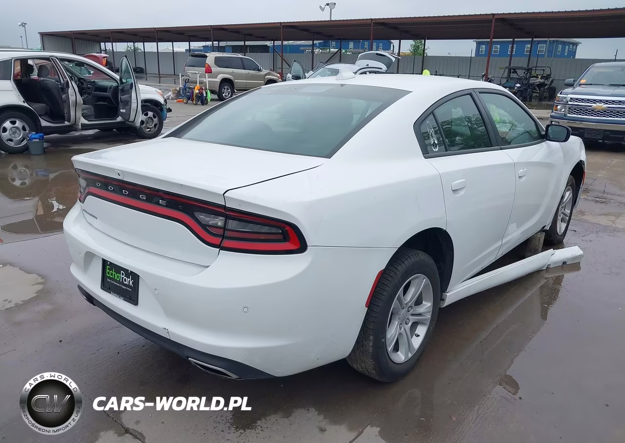 2023 Dodge Charger Sxt VIN:2C3CDXBG8PH687825 - 4