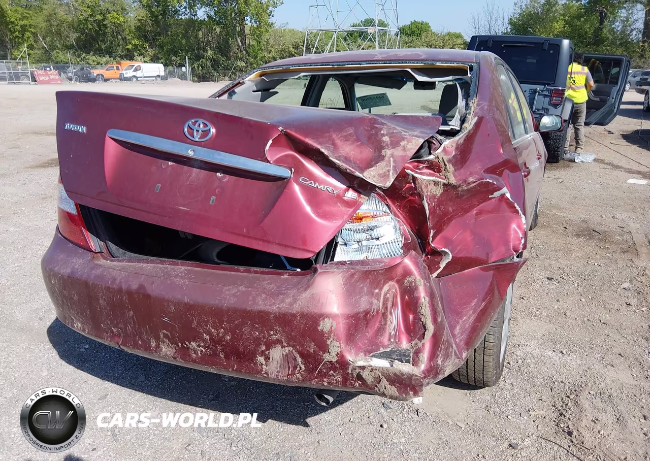 2003 Toyota Camry Le VIN:4T1BE32K63U147927 - 17