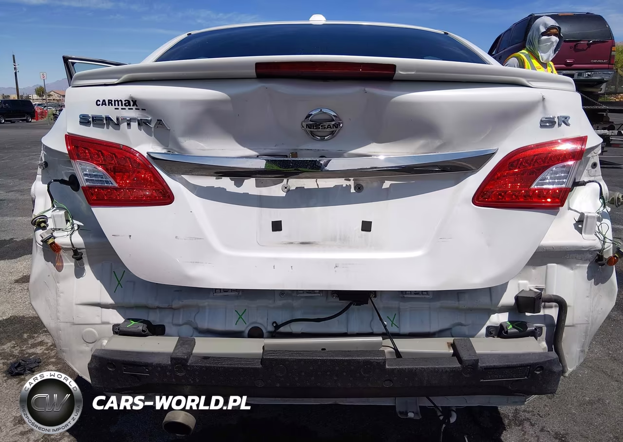2015 Nissan Sentra Sr VIN:3N1AB7AP5FY375872 - 6