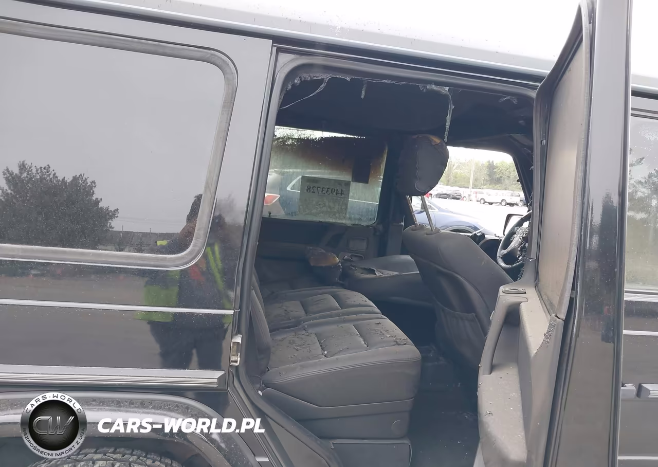 2002 Mercedes-Benz G 500 VIN:WDCYR49E52X131752 - 8