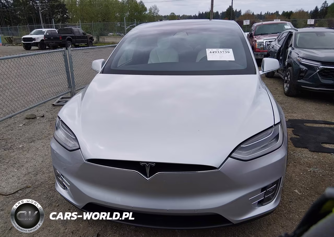 2017 Tesla Model X 100D-75D-90D VIN:5YJXCBE29HF051344 - 12