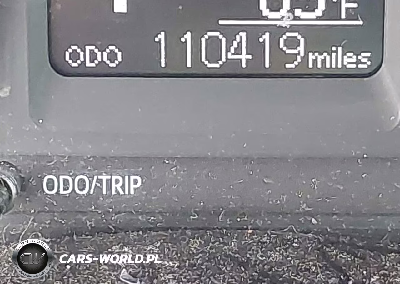 2017 Toyota Corolla Le VIN:5YFBURHE6HP581314 - 15
