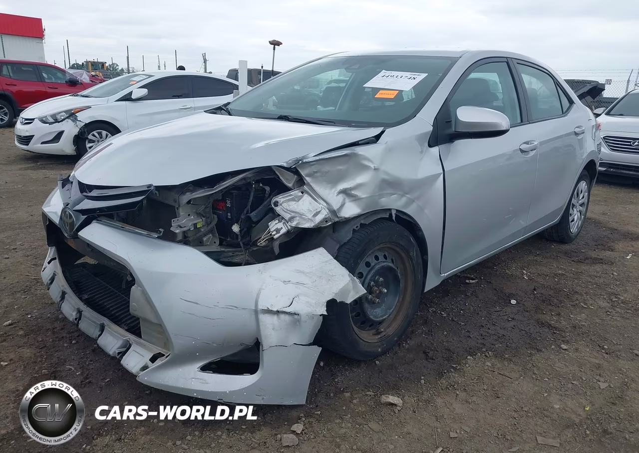 2017 Toyota Corolla Le VIN:5YFBURHE6HP581314 - 2