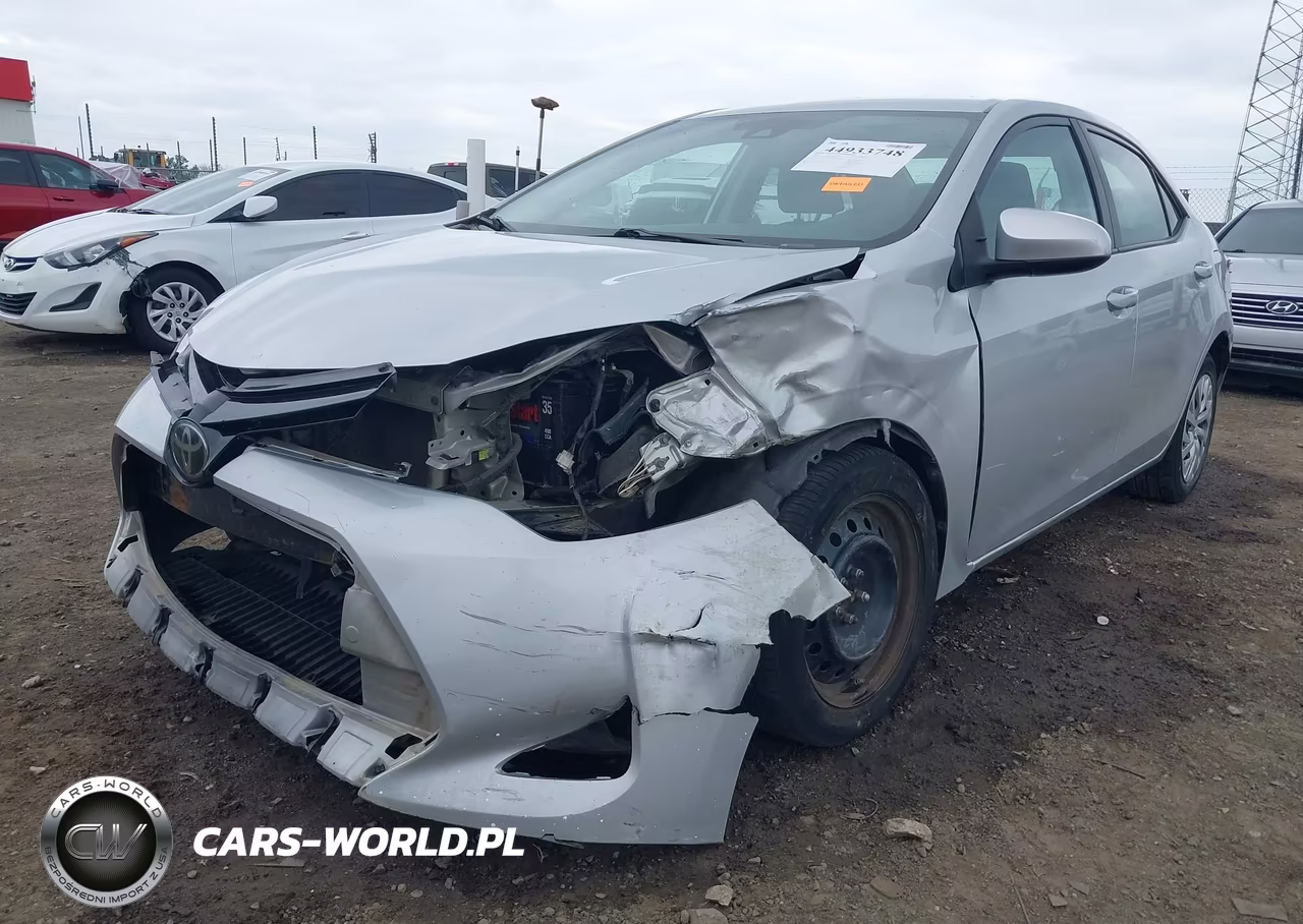 2017 Toyota Corolla Le VIN:5YFBURHE6HP581314 - 6