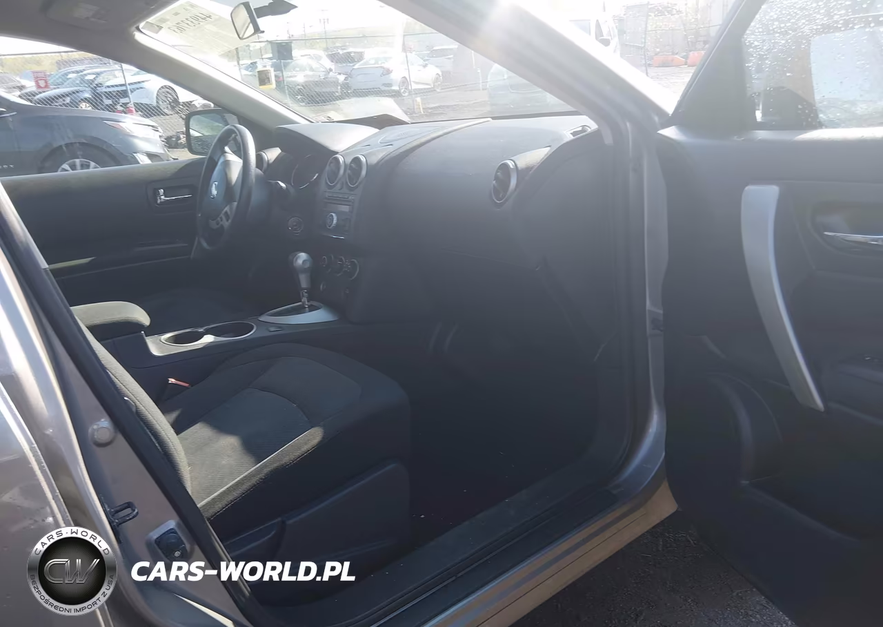 2013 Nissan Rogue S VIN:JN8AS5MV6DW130650 - 5