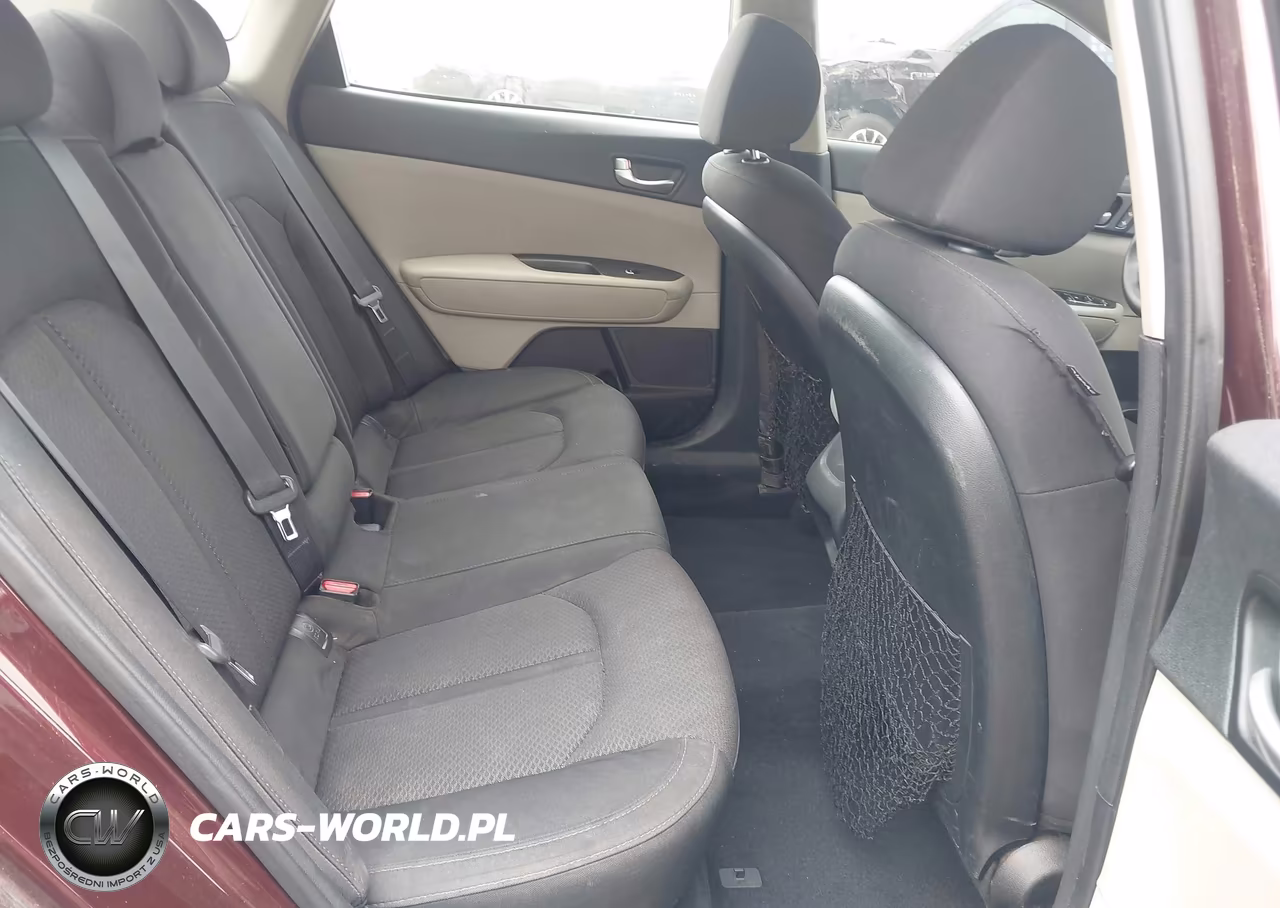 KIA OPTIMA LX VIN:5XXGT4L34HG177292 - 8