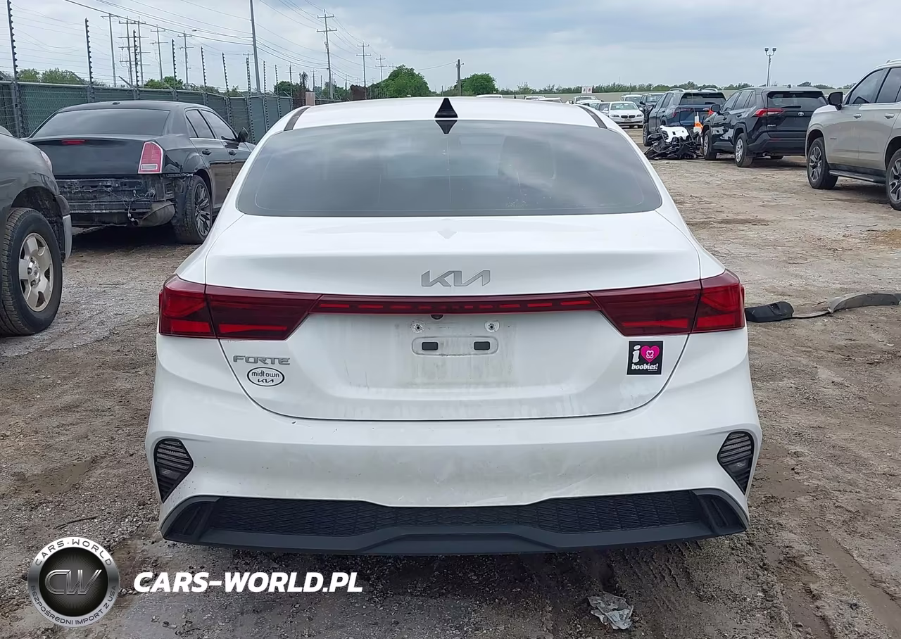 2023 Kia Forte Lxs VIN:3KPF24AD5PE637139 - 16