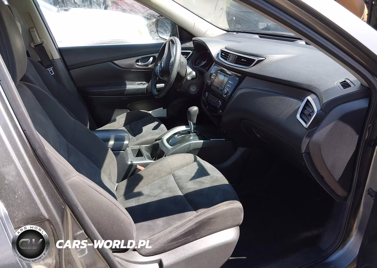 2015 Nissan Rogue S VIN:KNMAT2MV7FP537803 - 5