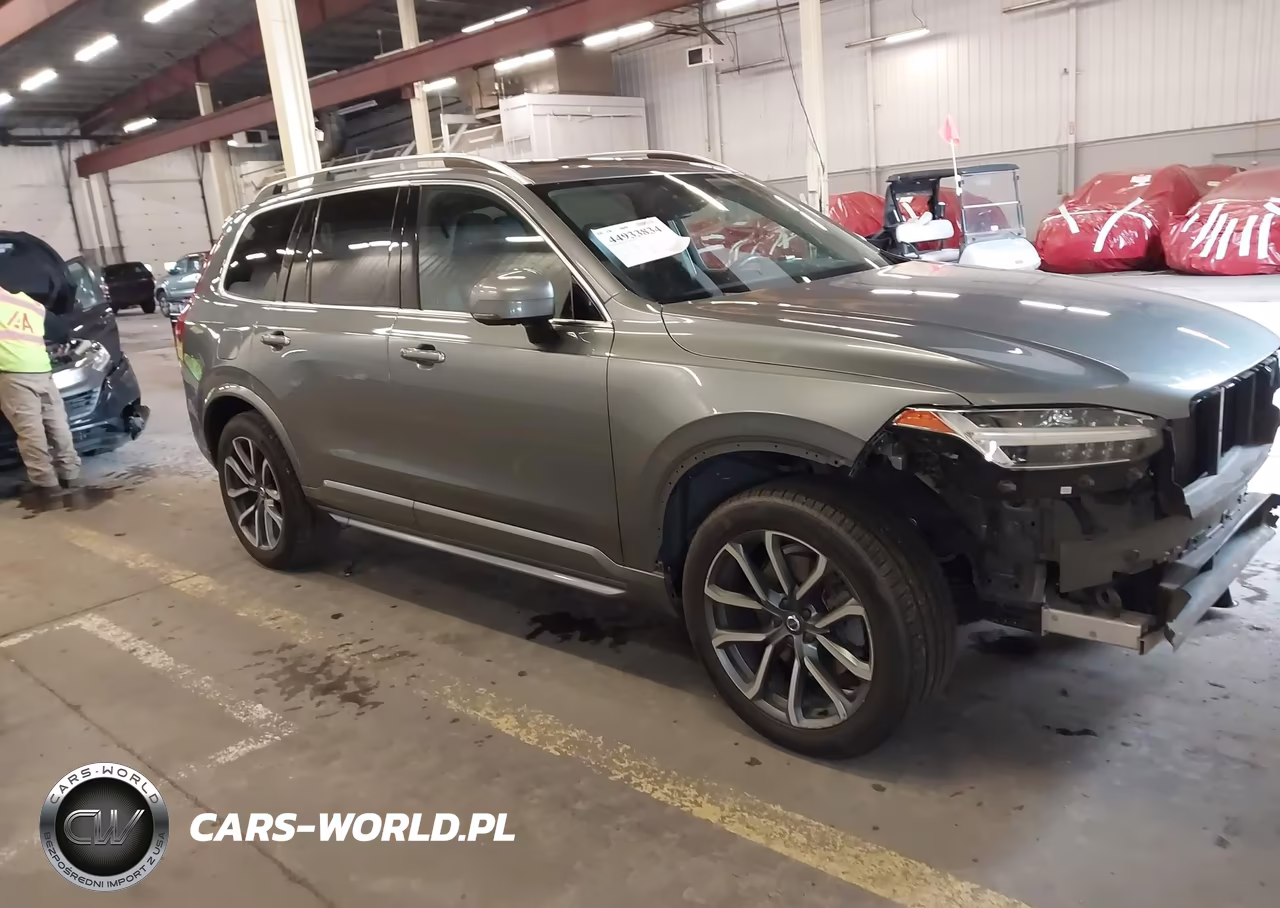2017 Volvo Xc90 T6 Momentum