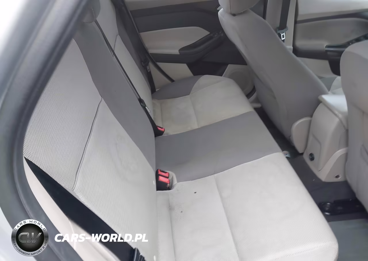 2014 Ford Focus Se VIN:1FADP3F21EL307423 - 8