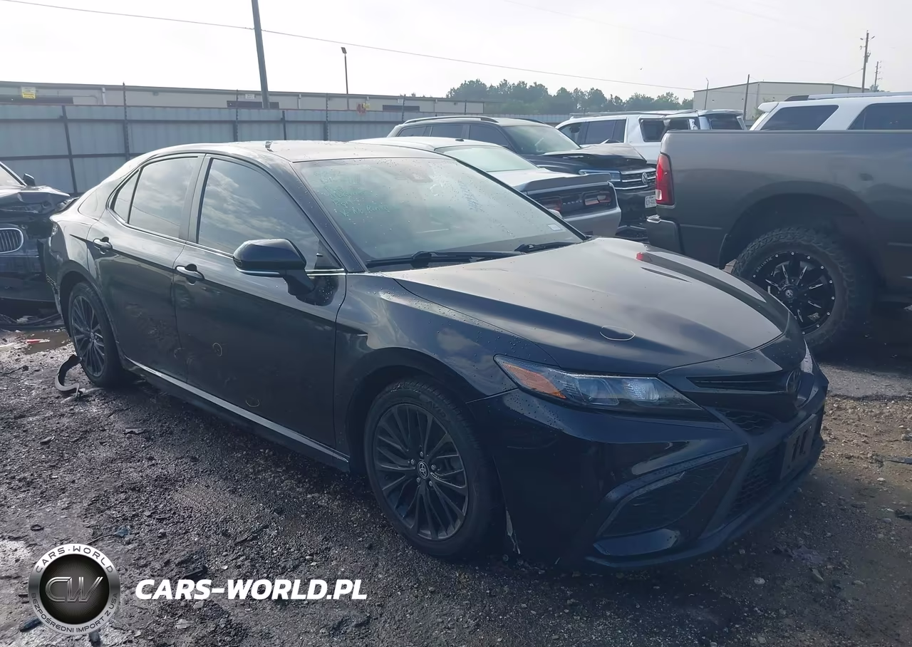 2022 Toyota Camry Se Nightshade Edition – zdjęcie 1 z 16