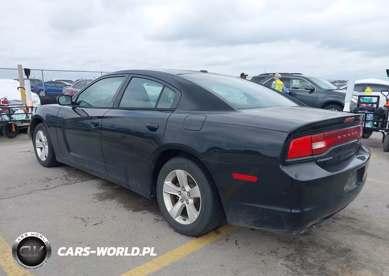 2013 Dodge Charger Se VIN:2C3CDXBG6DH563869 - 3