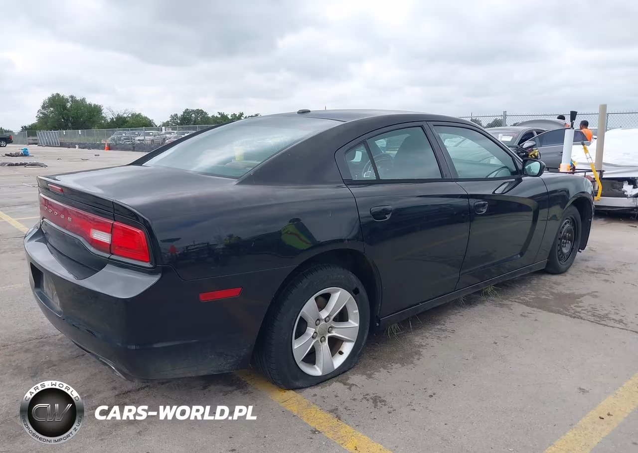 2013 Dodge Charger Se VIN:2C3CDXBG6DH563869 - 4