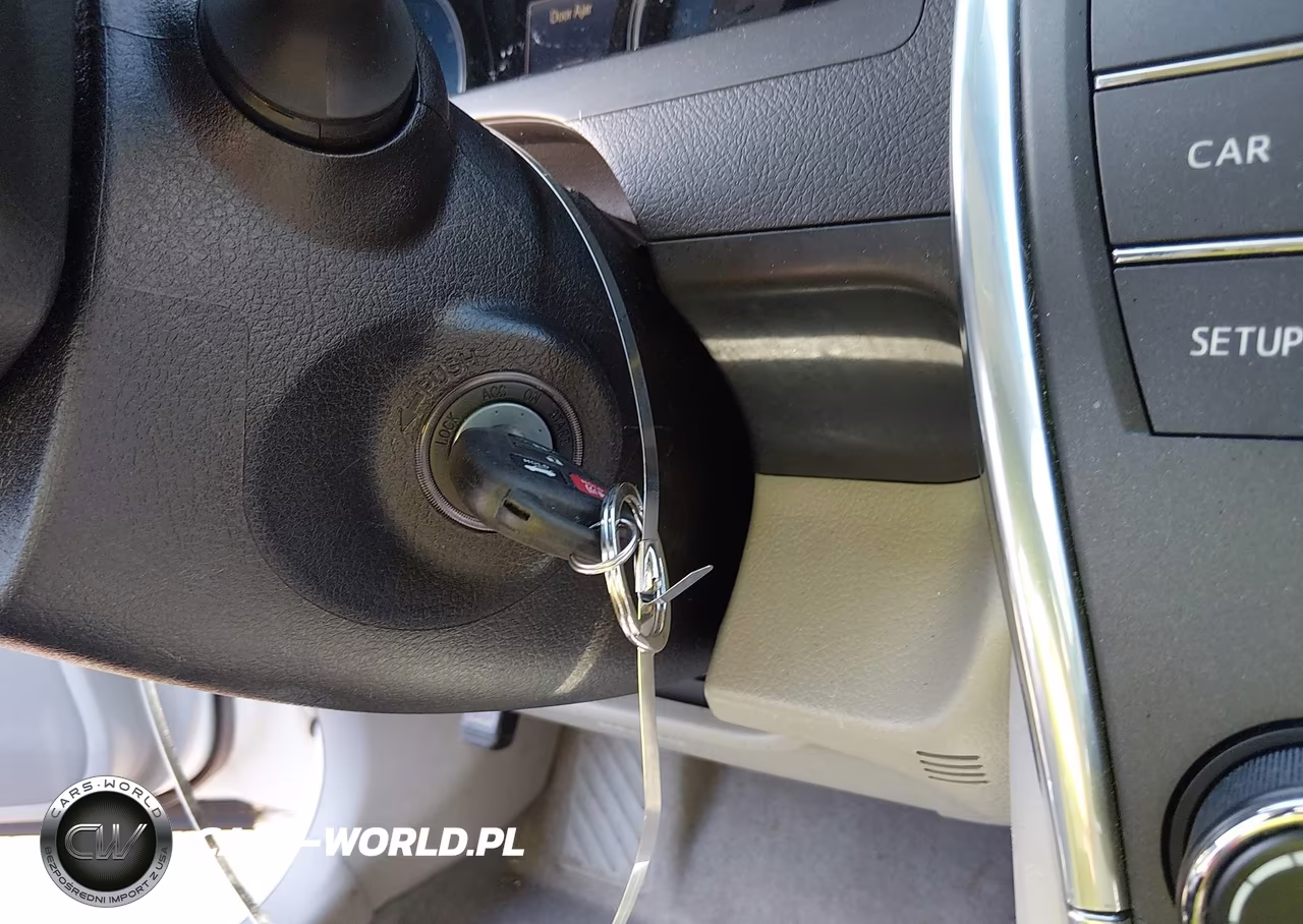 2017 Toyota Camry Le VIN:4T1BF1FK2HU307966 - 11