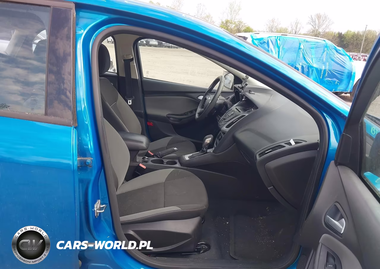 2013 Ford Focus Se VIN:1FADP3F22DL216269 - 5