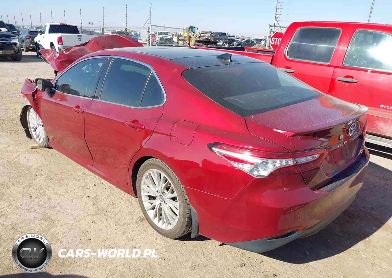 2020 Toyota Camry Xle VIN:4T1F11AK6LU313270 - 3