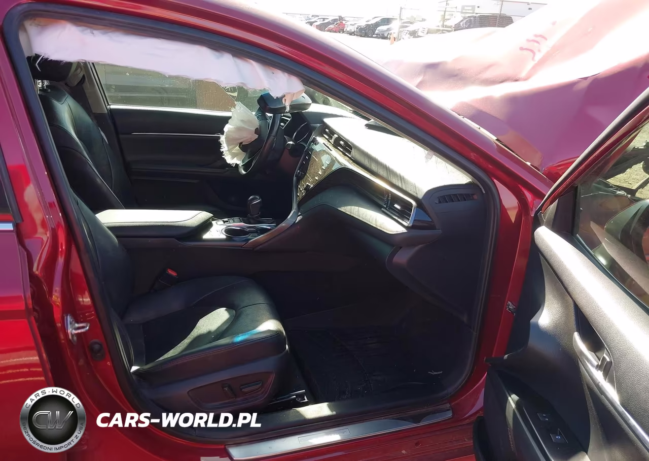 2020 Toyota Camry Xle VIN:4T1F11AK6LU313270 - 5