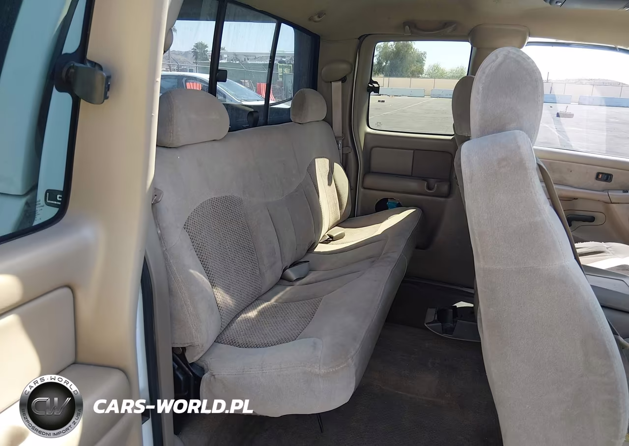 2001 Chevrolet Silverado 1500 Ls VIN:1GCEK19T21E145936 - 8