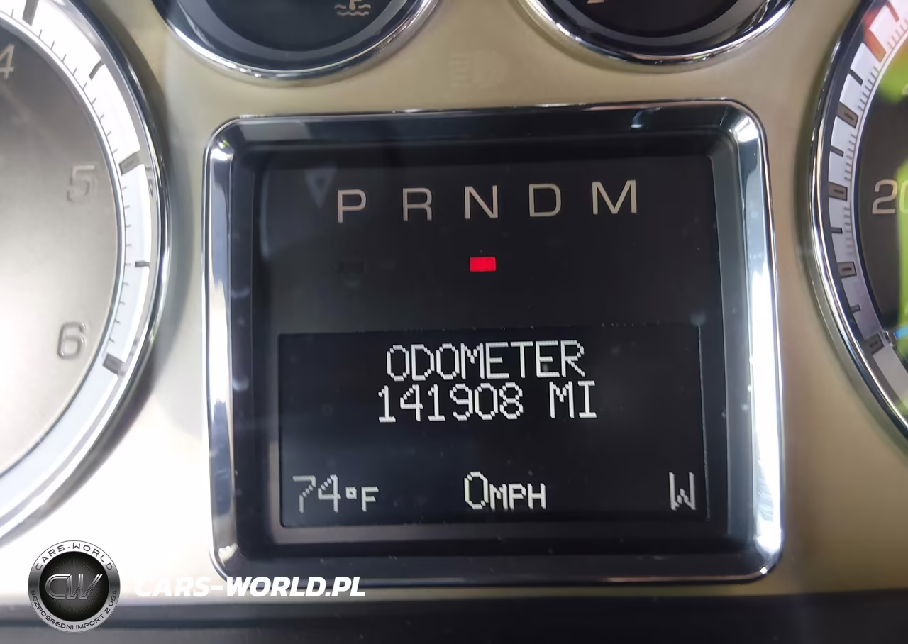 2013 Cadillac Escalade Platinum Edition VIN:1GYS4DEFXDR250570 - 16