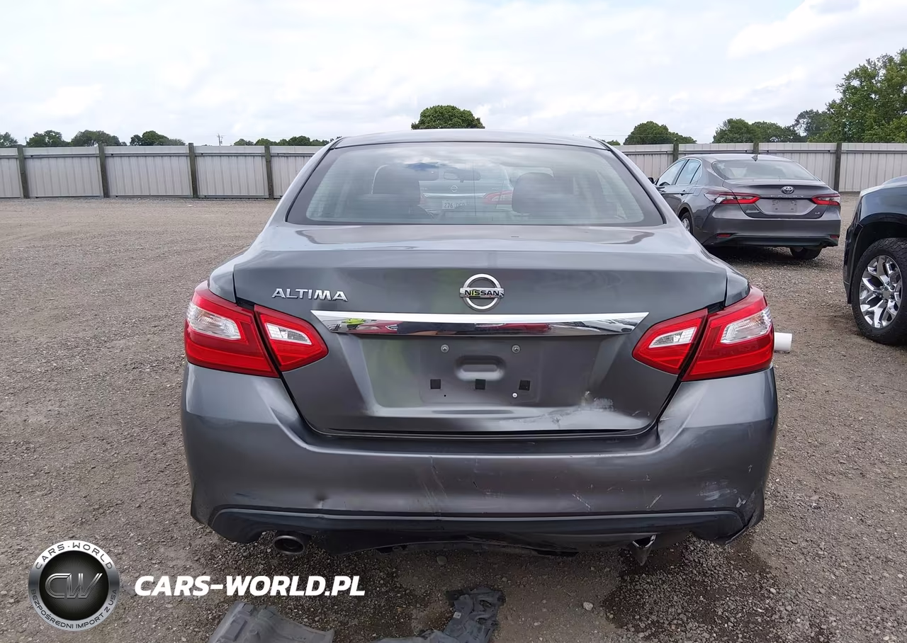2017 Nissan Altima 2.5 S VIN:1N4AL3AP4HN318930 - 17