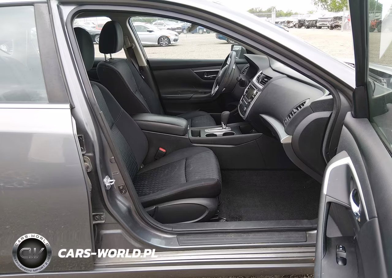 2017 Nissan Altima 2.5 S VIN:1N4AL3AP4HN318930 - 5