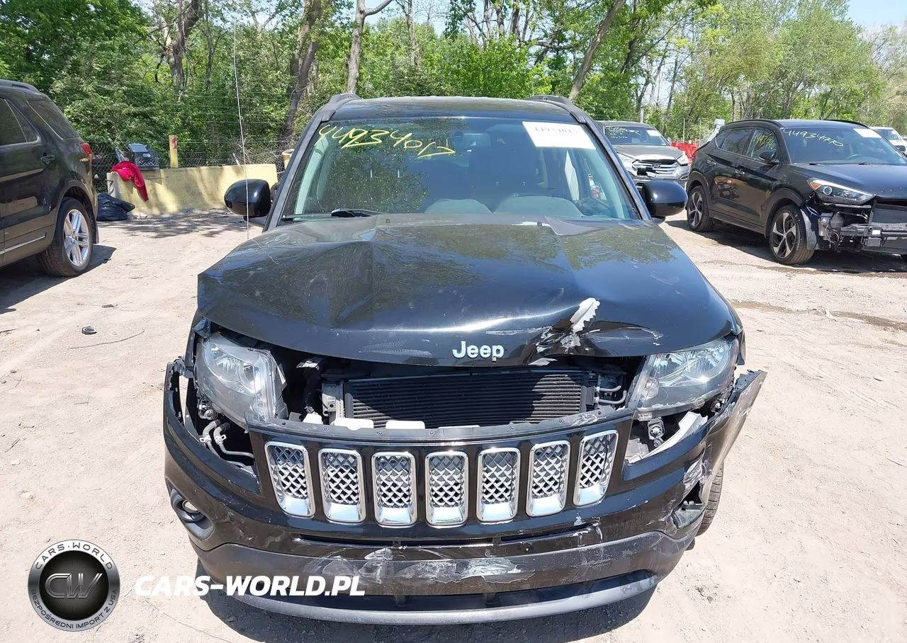 2017 Jeep Compass Latitude 4X4 VIN:1C4NJDEB5HD142711 - 12