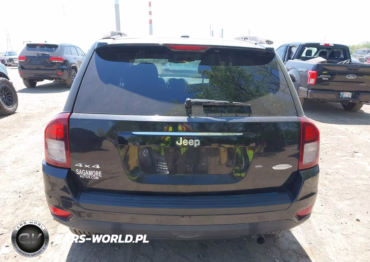 2017 Jeep Compass Latitude 4X4 VIN:1C4NJDEB5HD142711 - 16