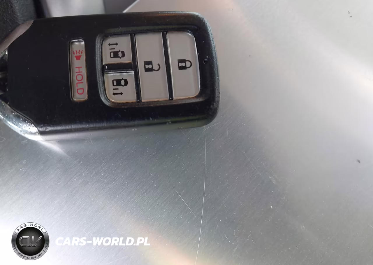 2016 Honda Odyssey Se VIN:5FNRL5H34GB031838 - 11