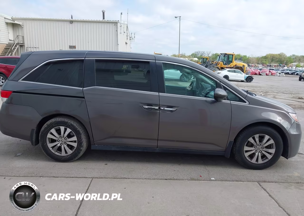 2016 Honda Odyssey Se VIN:5FNRL5H34GB031838 - 13