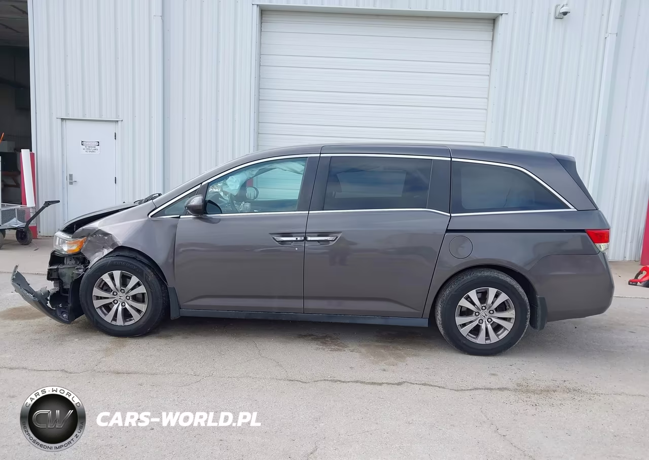 2016 Honda Odyssey Se VIN:5FNRL5H34GB031838 - 14