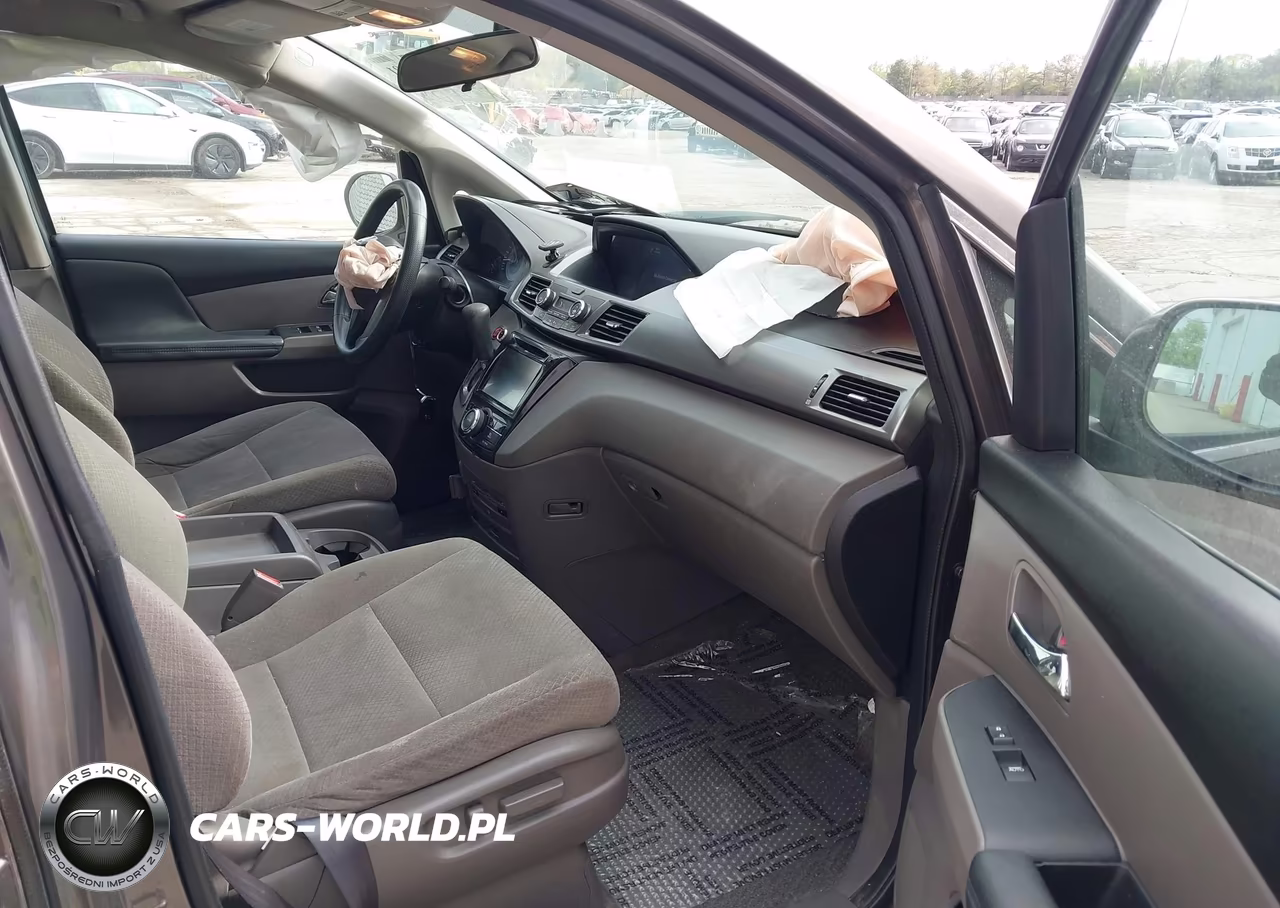 2016 Honda Odyssey Se VIN:5FNRL5H34GB031838 - 5