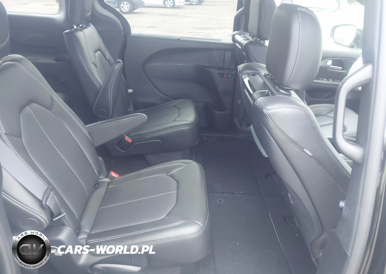 2026 Chrysler Pacifica Select Awd VIN:2C4RC3BG9TR199716 - 8