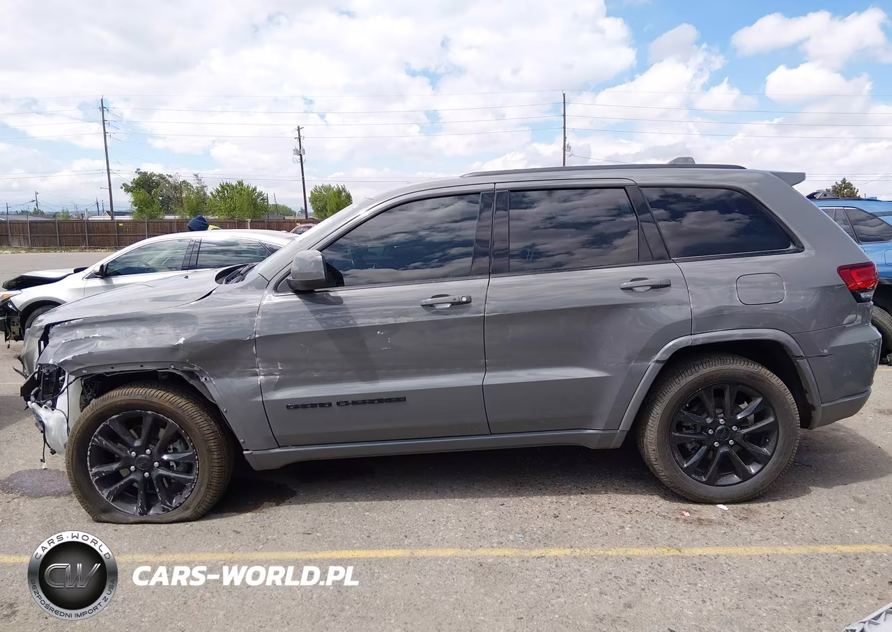2021 Jeep Grand Cherokee Laredo X 4X4 VIN:1C4RJFAG2MC759935 - 13
