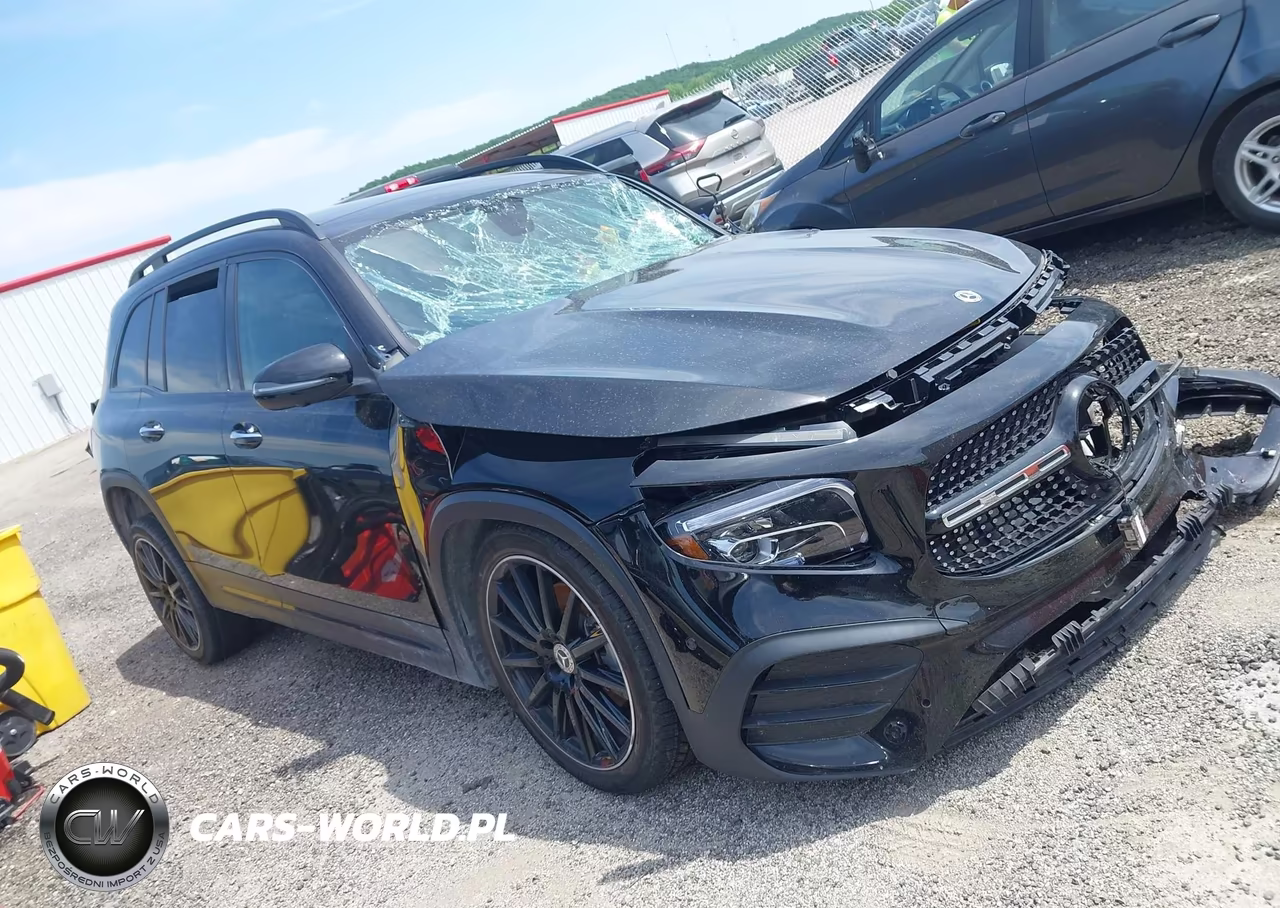 2023 Mercedes-Benz Glb 250 4Matic – zdjęcie 1 z 15