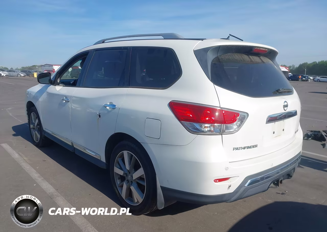 2013 Nissan Pathfinder Platinum VIN:5N1AR2MN3DC654728 - 3