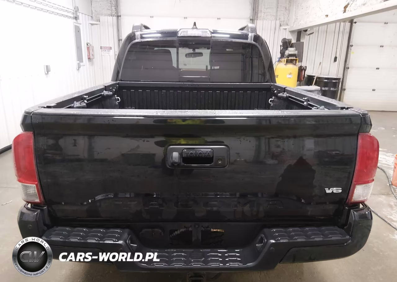 2017 Toyota Tacoma Trd Off Road VIN:5TFCZ5AN1HX098548 - 16