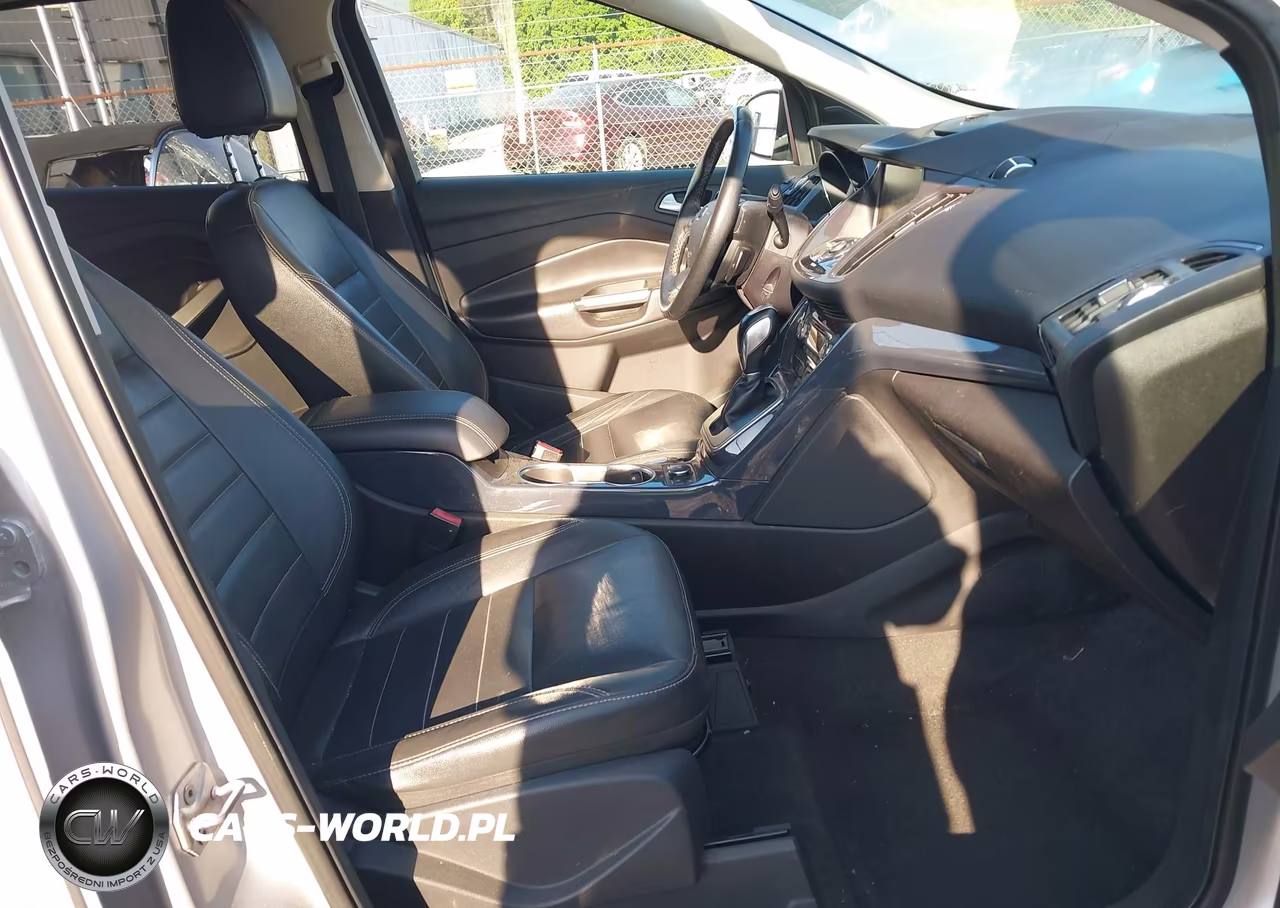 2014 Ford Escape Titanium VIN:1FMCU9J90EUA16231 - 5